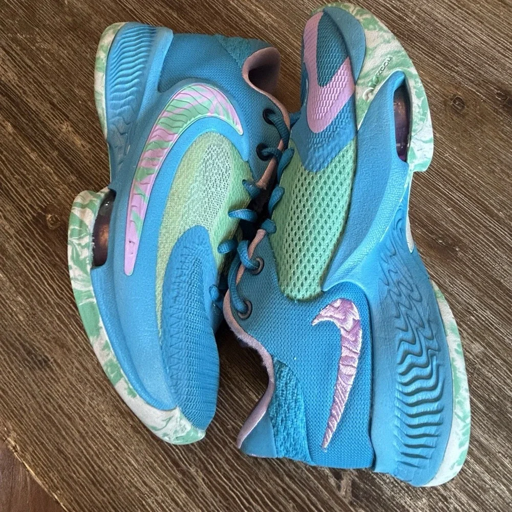 Nike Zoom Freak 4 Birthstone DJ6149-400 Youth GS Size 4 Basketball Shoes Freaky